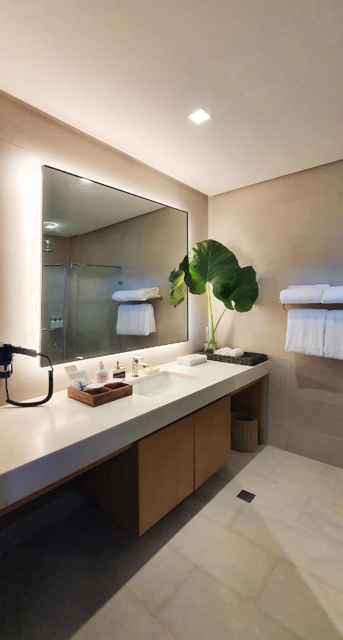 Oceanview Suite