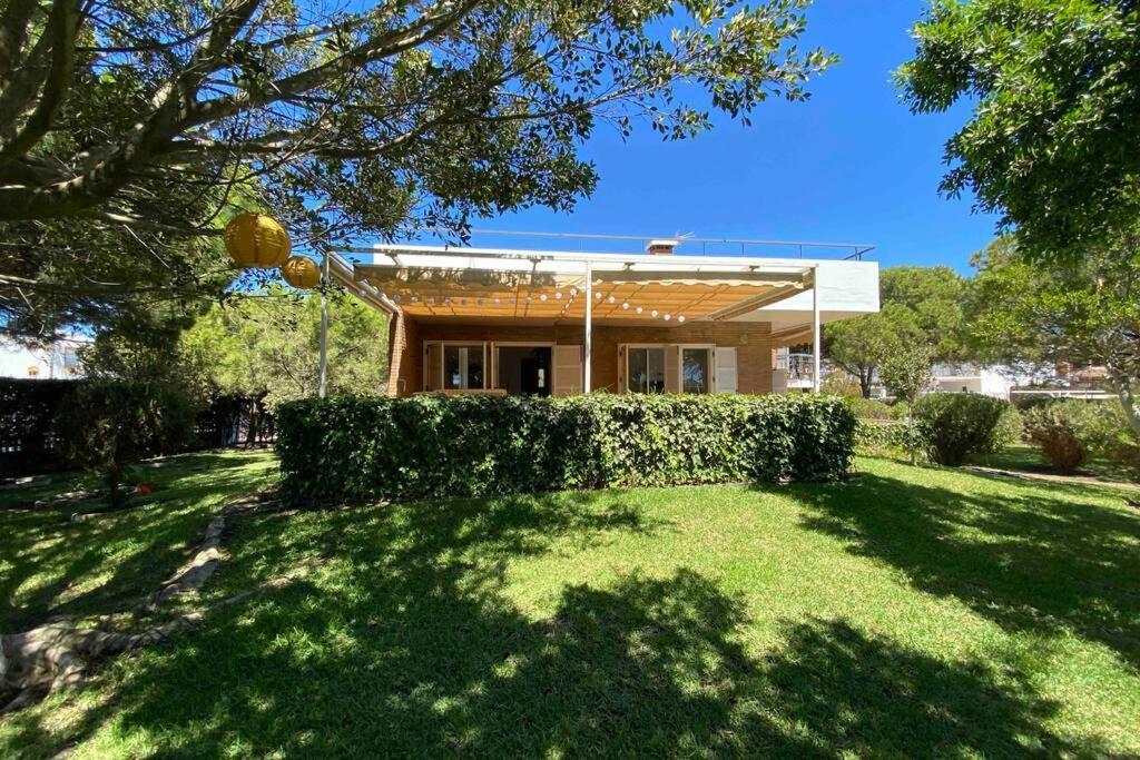 Holiday Home,1756774887:JPEG