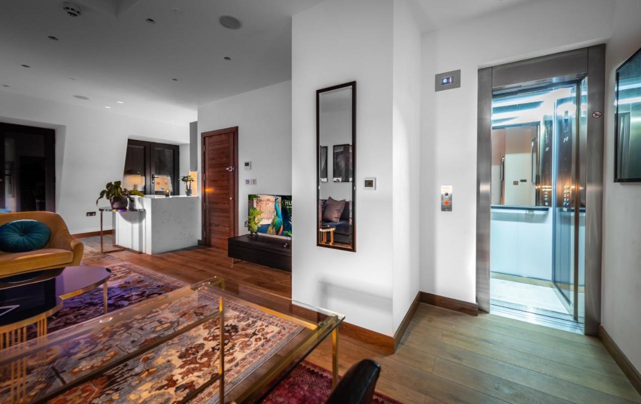 Two Bedroom Residence Apartment