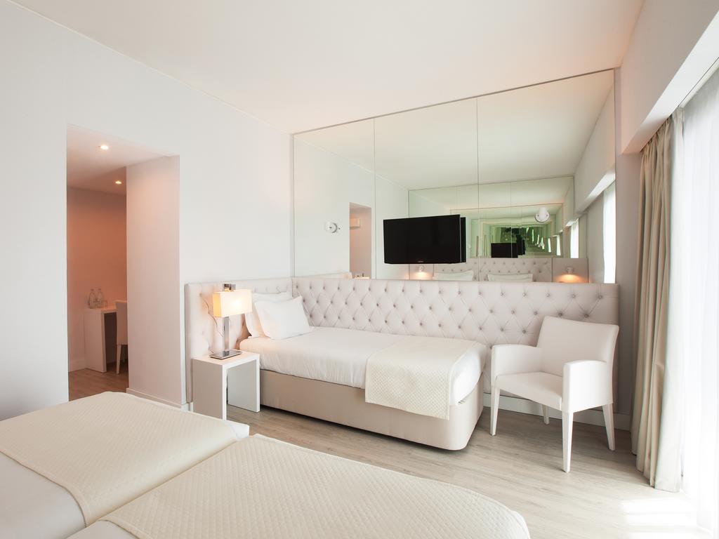 Quarto Triplo Standard (Máximo de 3 Pessoas)