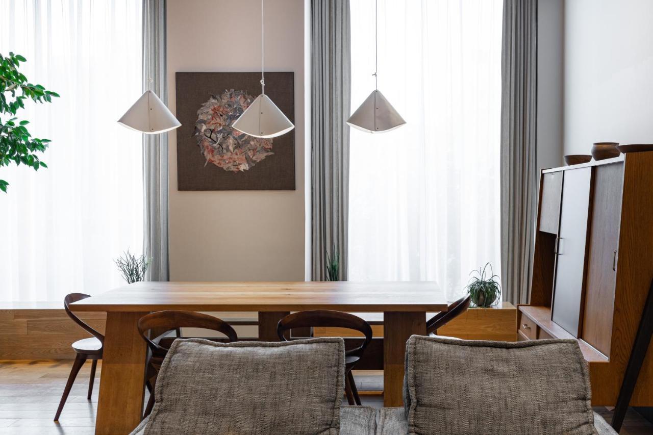 Dining Suite