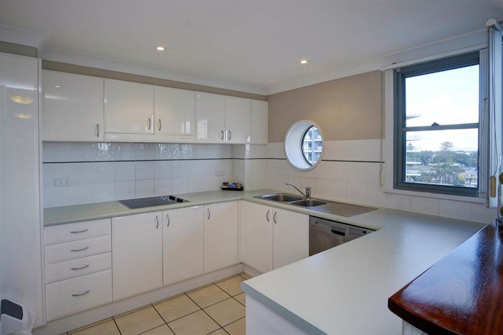 Superior Three-Bedroom Apartment (Floors 4-6)