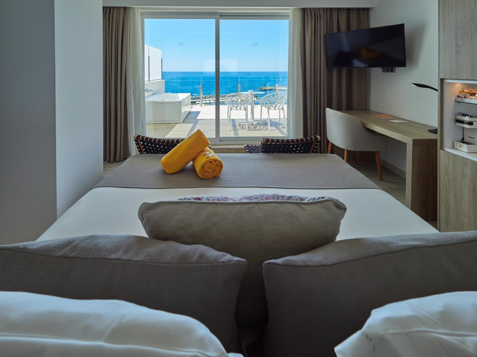 Superior Room Sea View