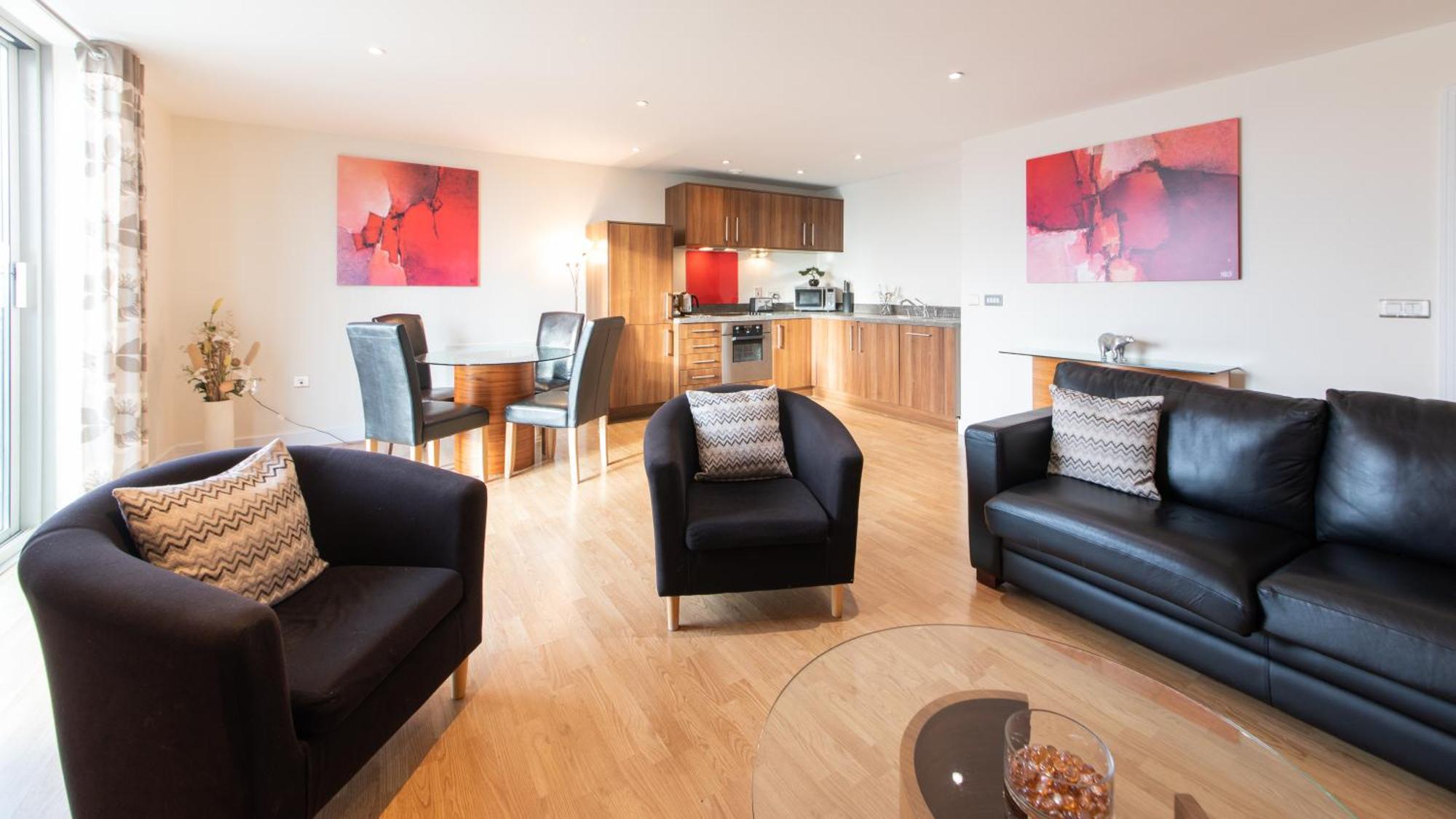 Deluxe Apartment