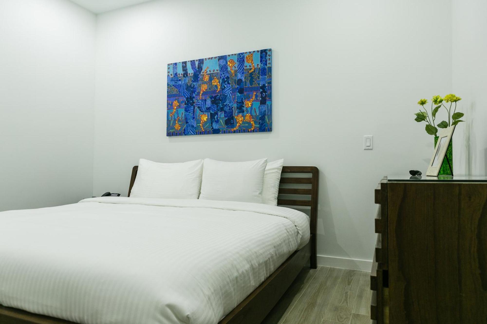 1-Bedroom Standard