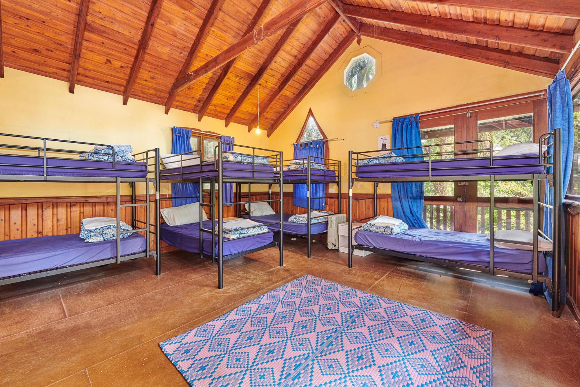 Bed Sanctuary Girls Only Wing 10 Share Female