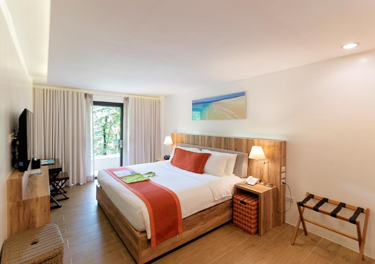 Garden Suite Roundtrip Airport Boat Trip Transfer