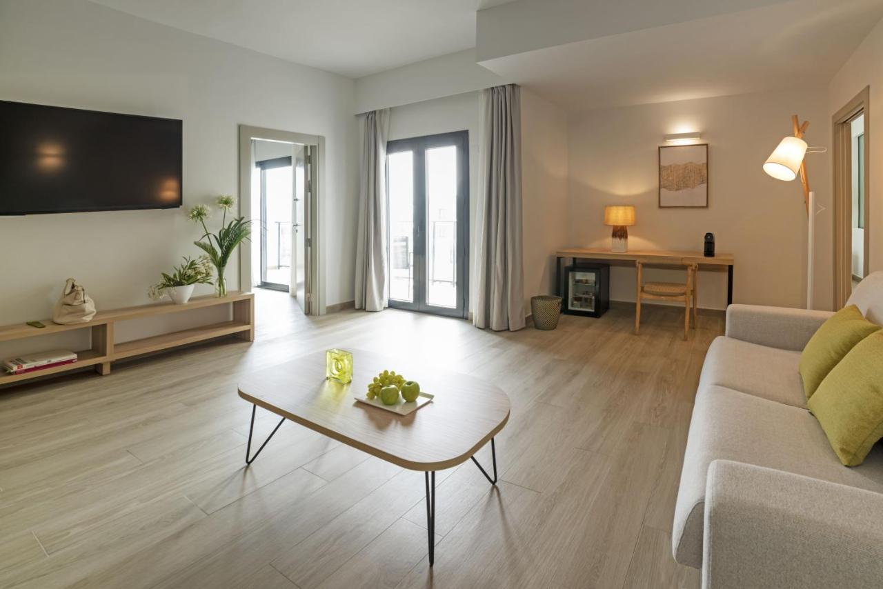 Studio Suite,1251579076:JPEG