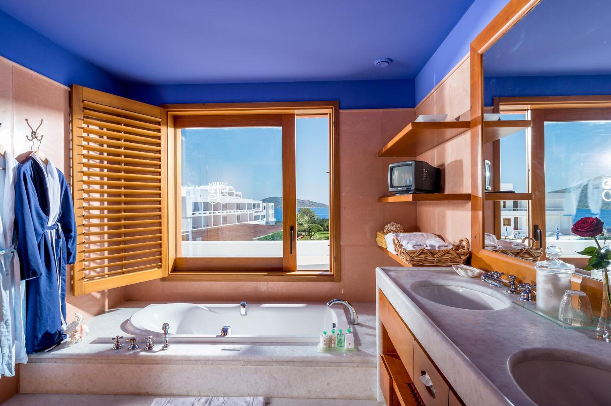 Luxe Hotel/Bungalow Suite met Uitzicht op Zee