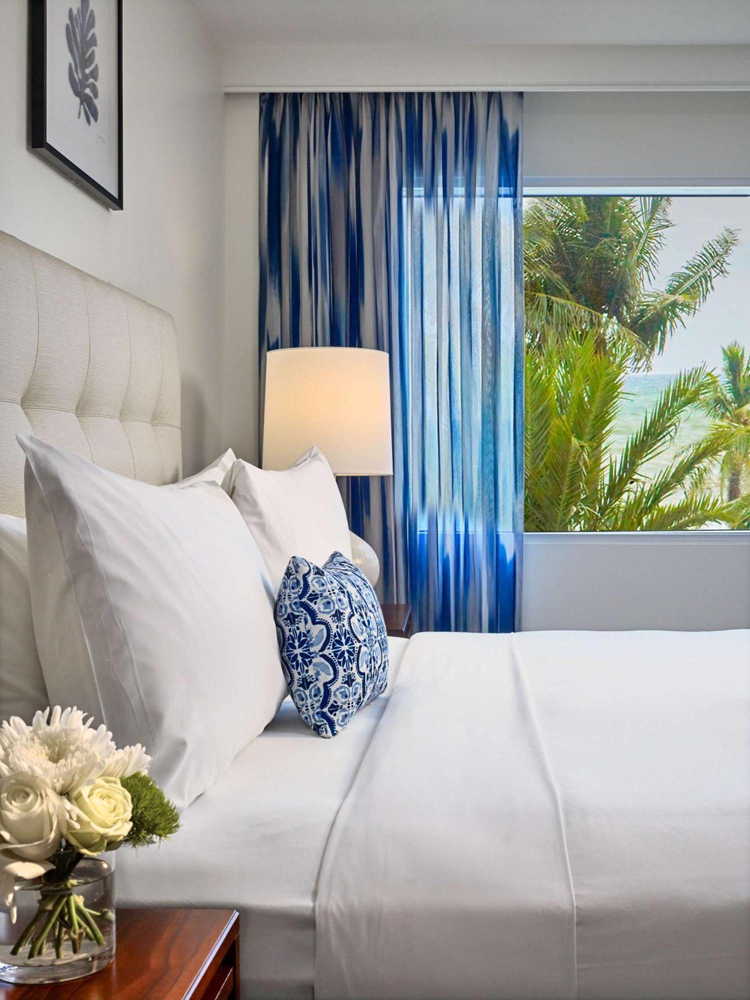 Quarto Deluxe com 2 Camas de Casal e Ocean Curve