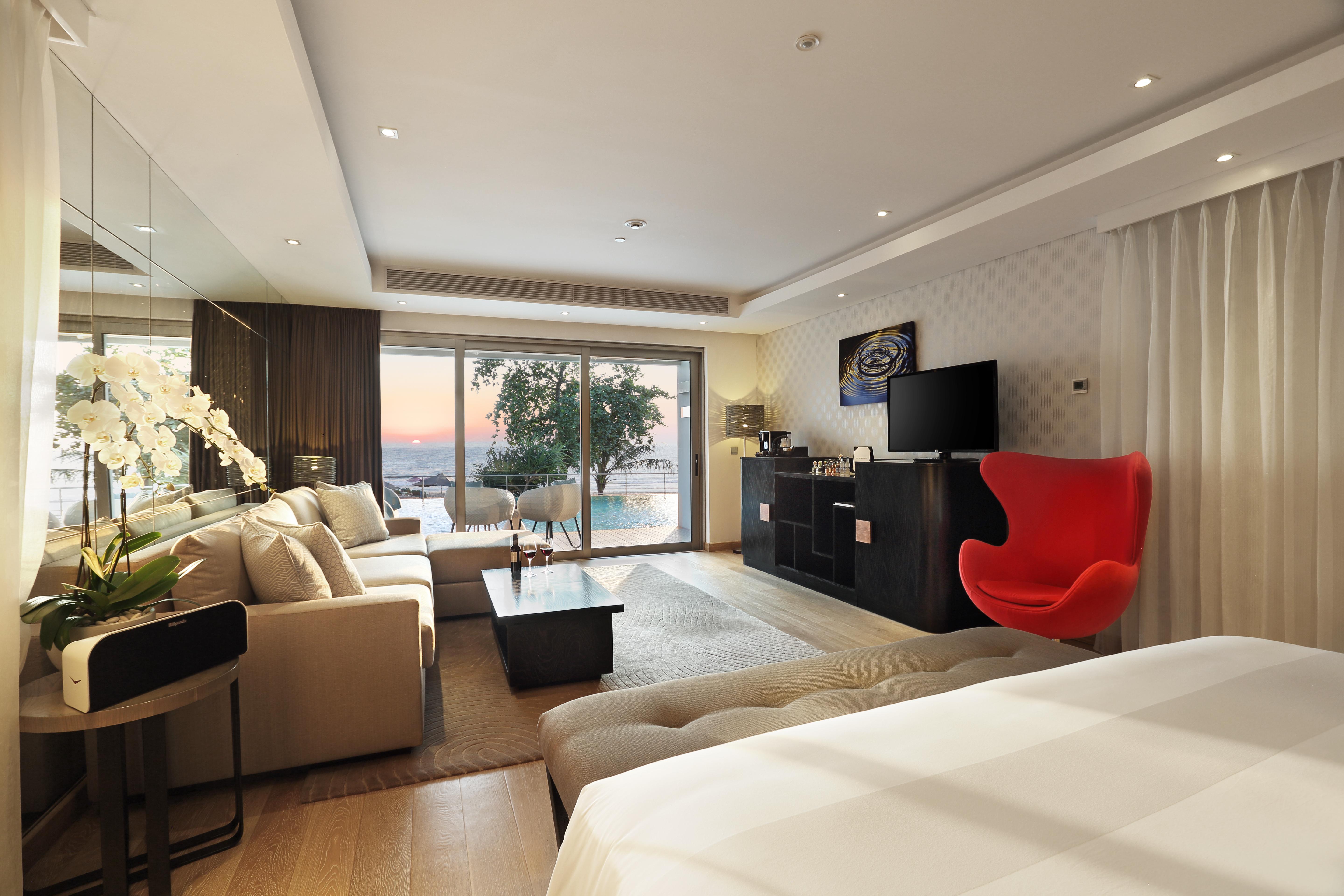 Premium Suite Pool Access
