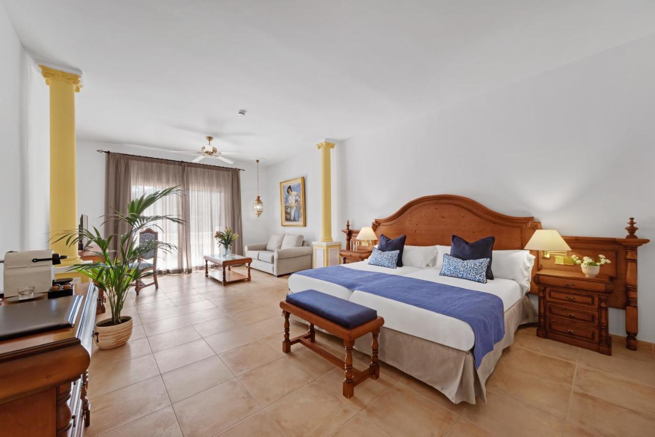Suite Terrace Mountain View