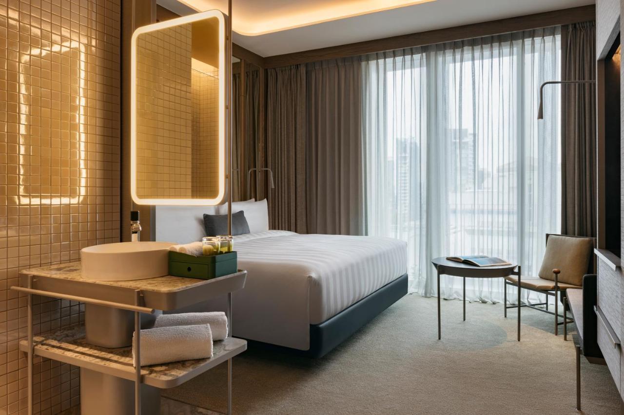 Premier King Room