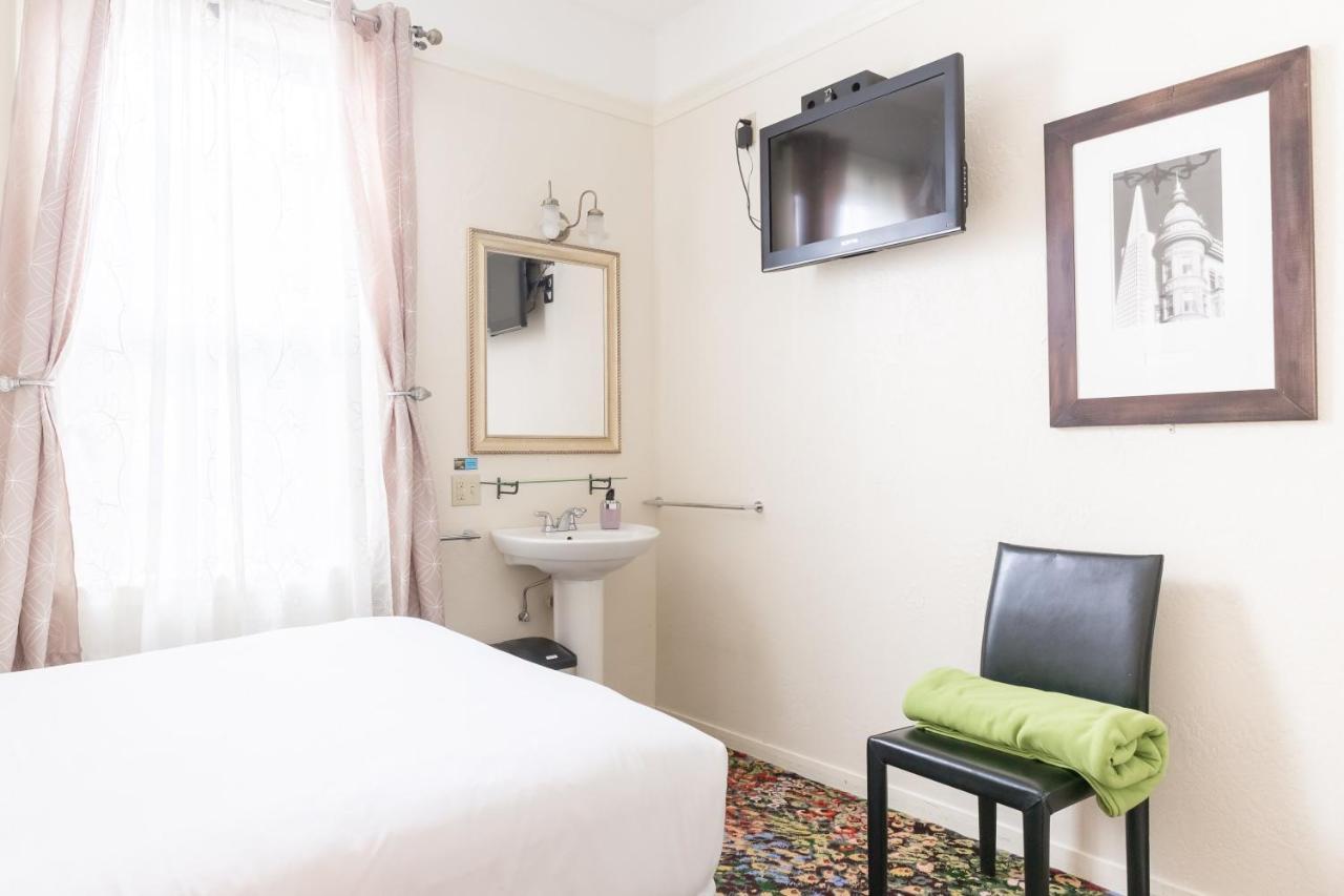 Habitación Estándar con baño compartido