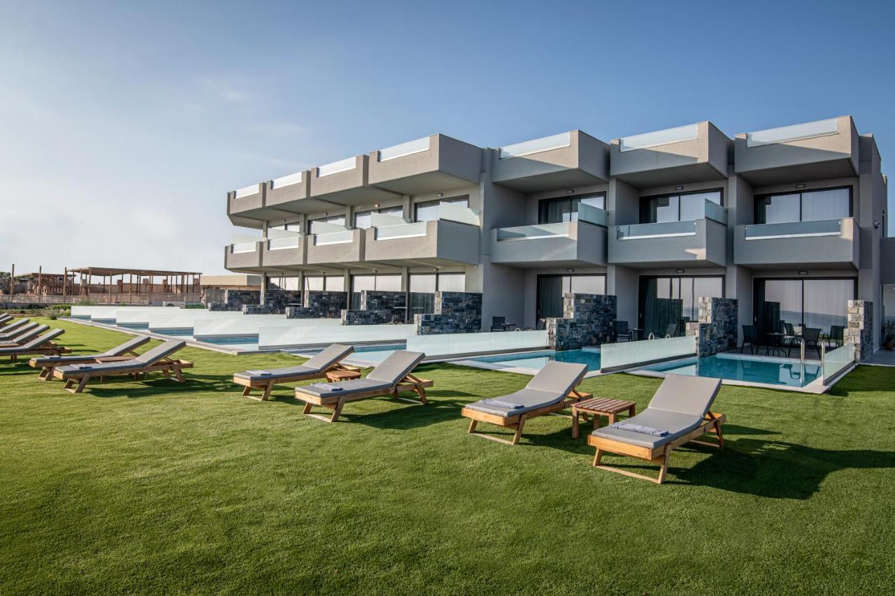 Deluxe kamer met uitzicht op zee en eigen zwembad