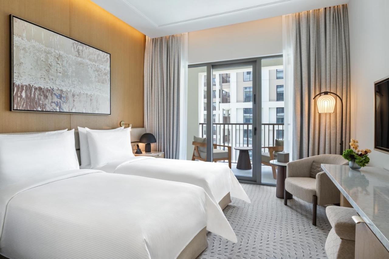 Deluxe Room Twin