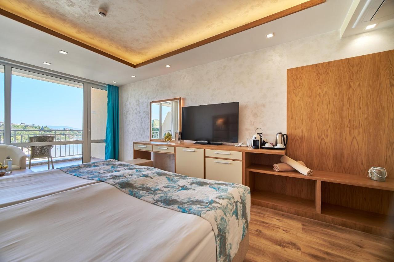 Twin Room Balcony side Sea View