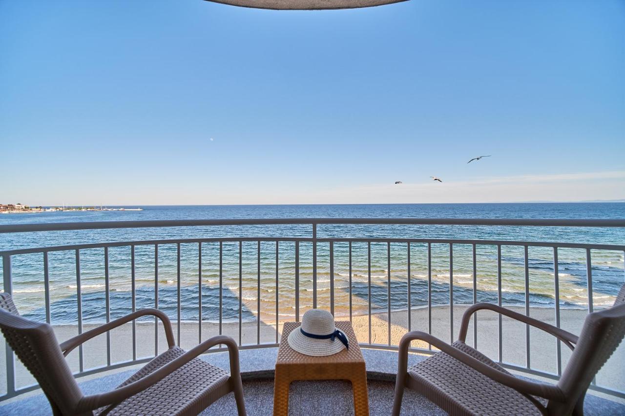 Junior Suite Terrace Front Sea View
