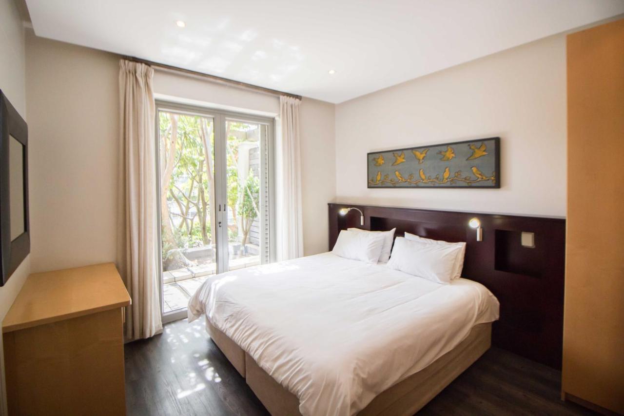 Luxury One-Bedroom Apartment