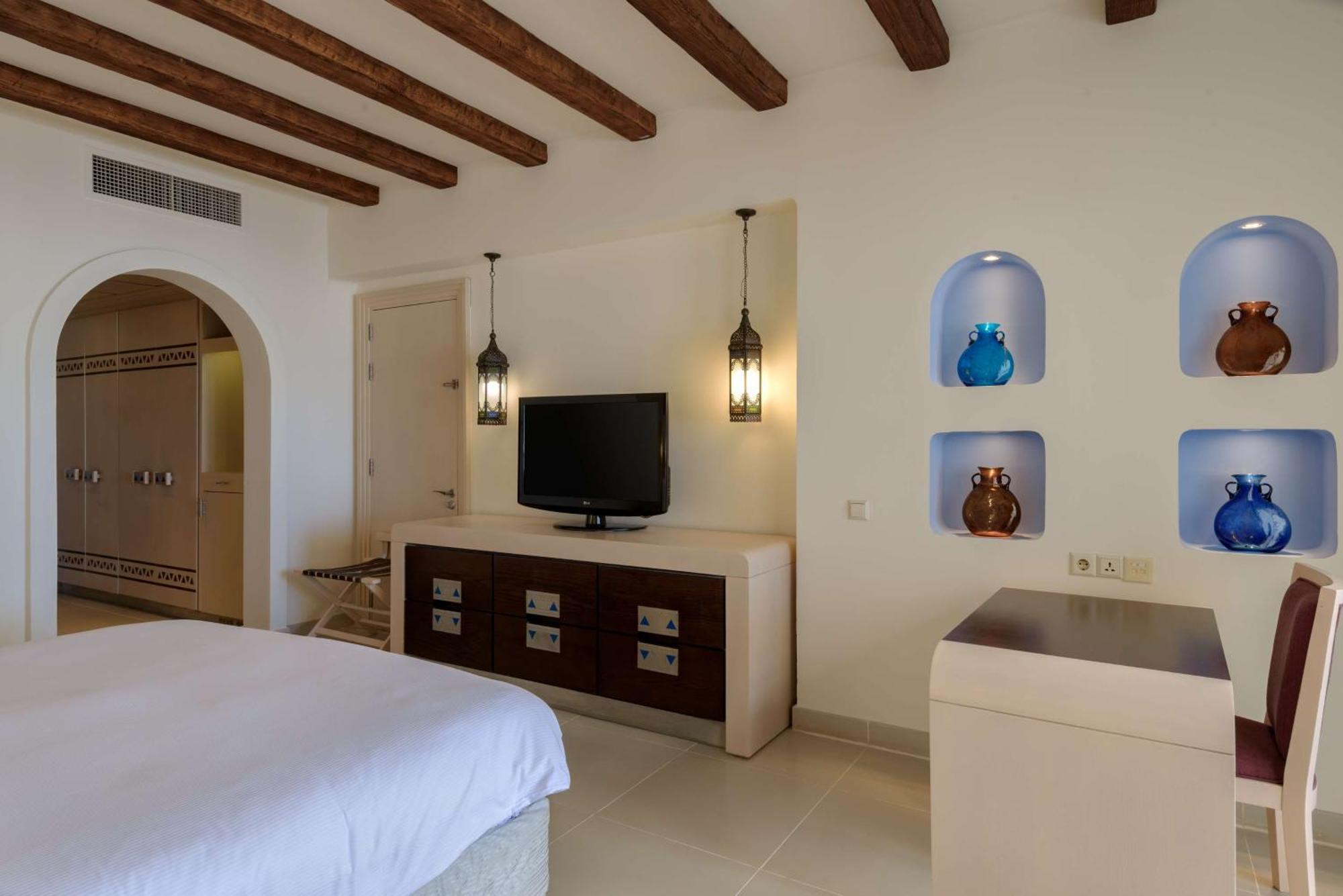 King Room Garden View