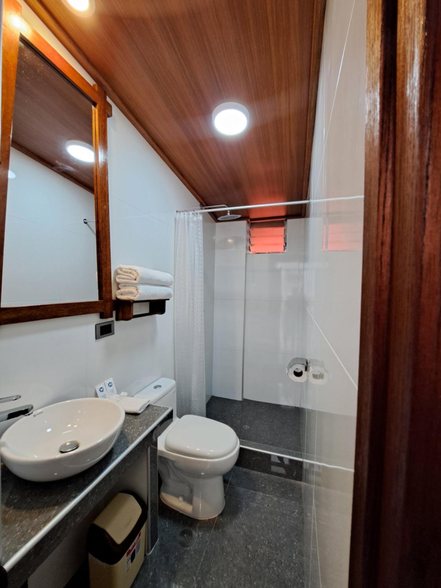 Large Double Room,1722960921:JPEG