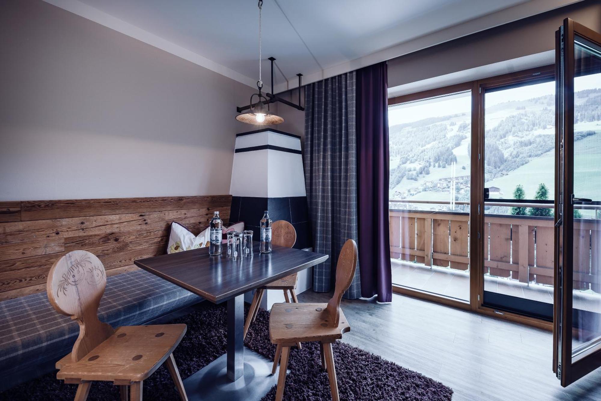 Deluxe Family Suite 2 Bedrooms Panorama View