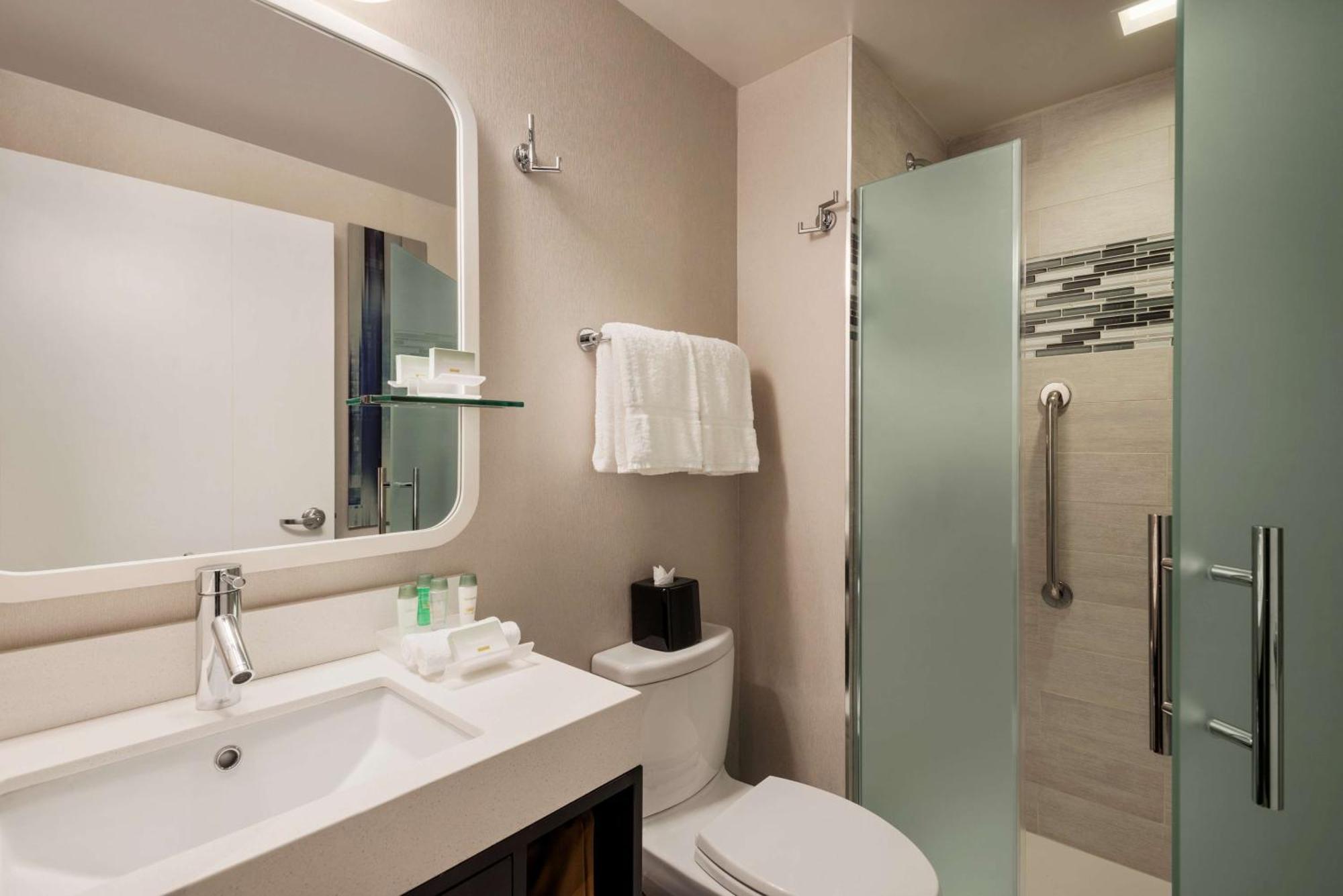 Studio Lit King-Size - Vue sur Ville