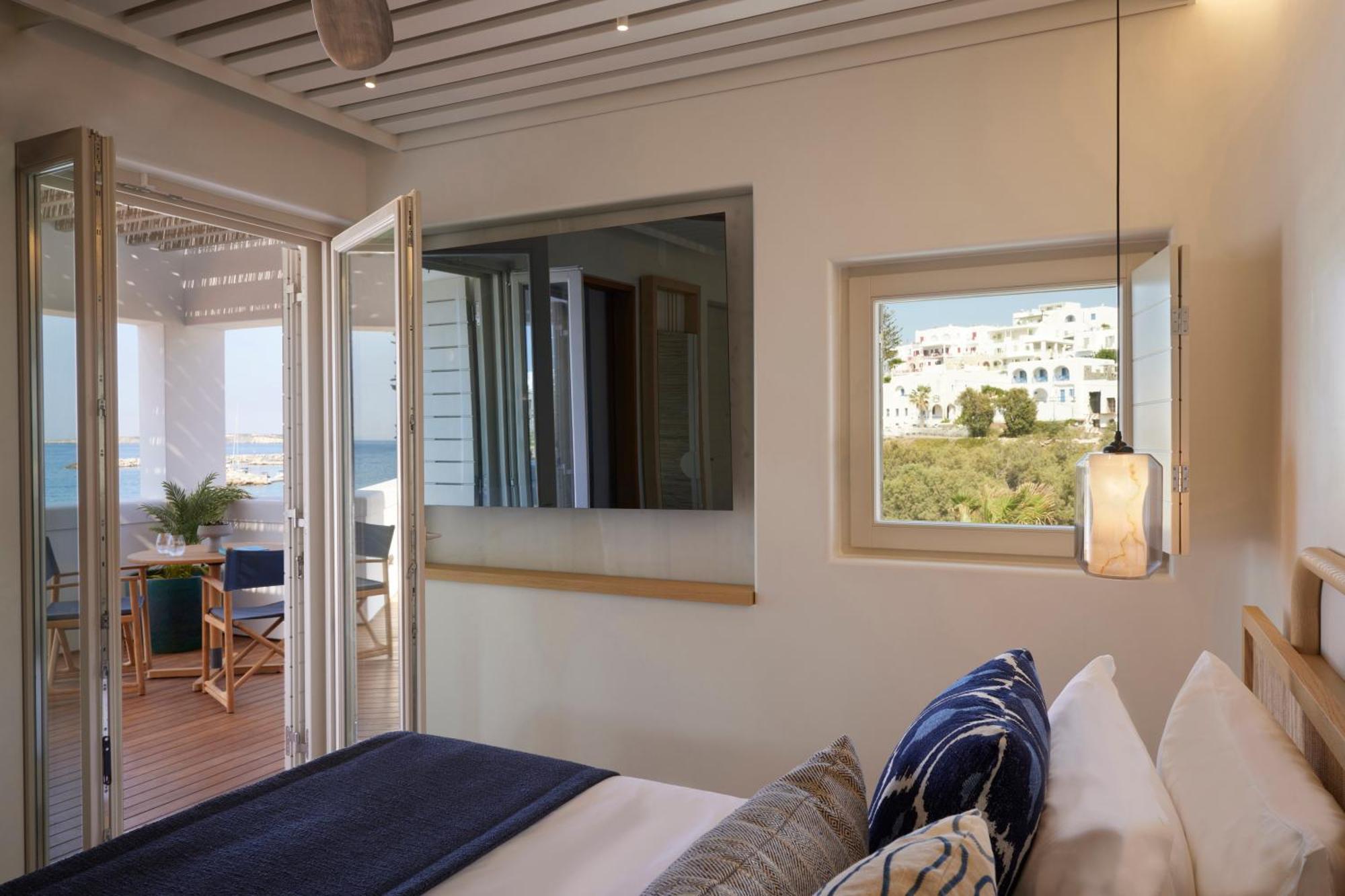 Executive Room with Side Sea View