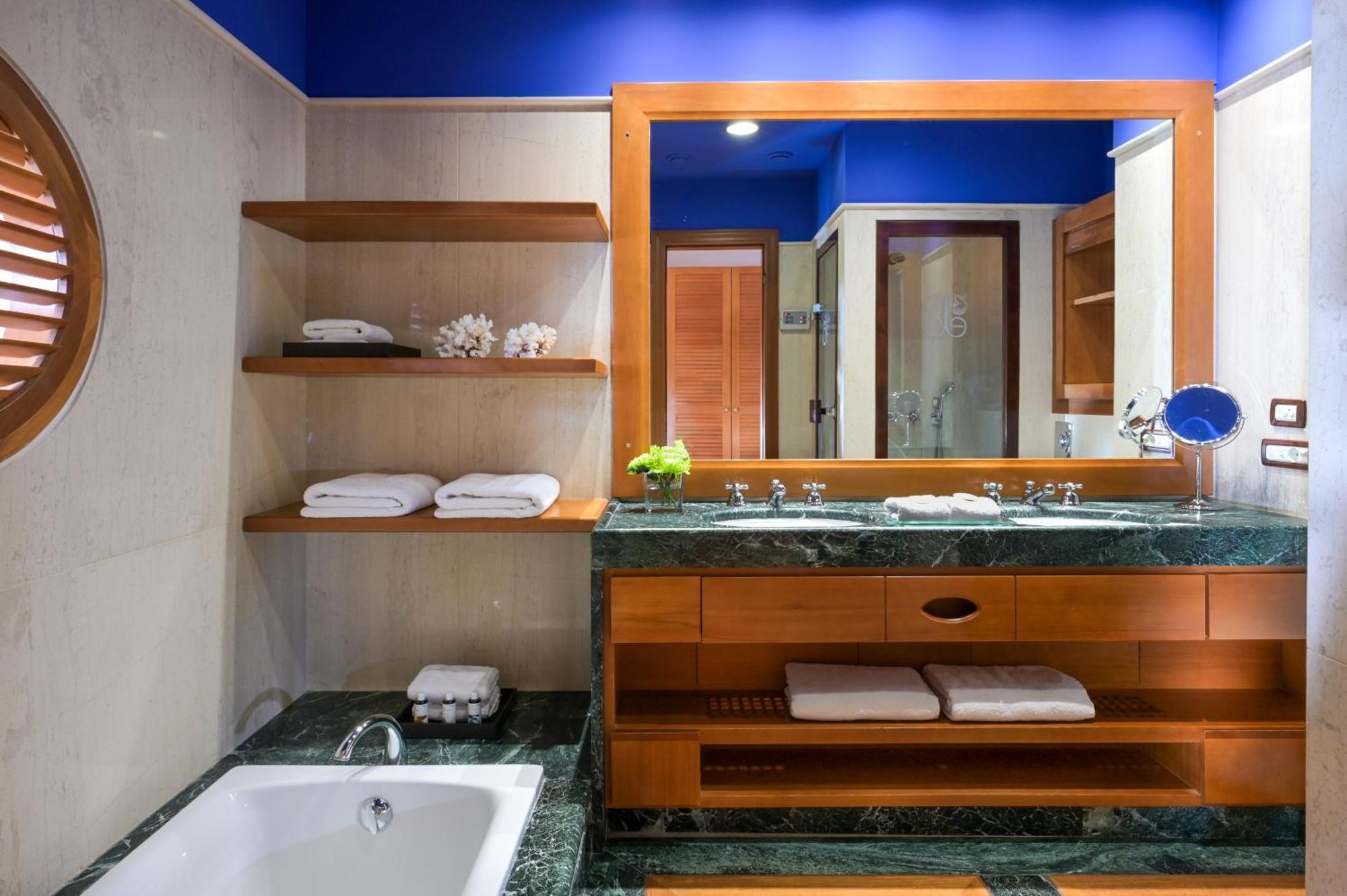 Deluxe Kamer Spa met Uitzicht op Zee en Gedeeld Zwembad