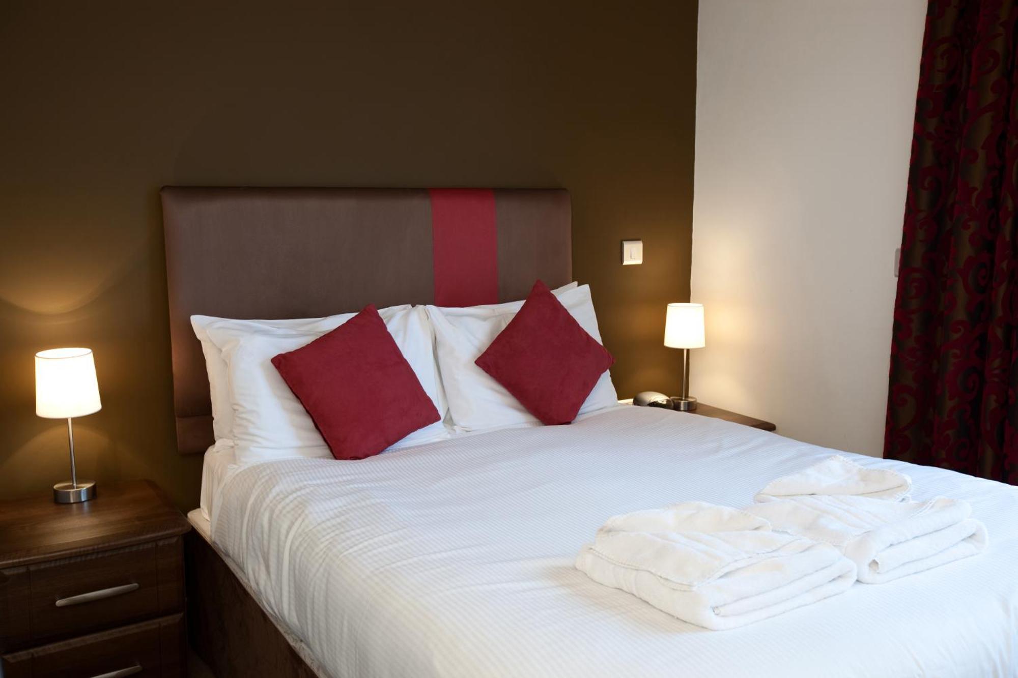 One-Bedroom Suite