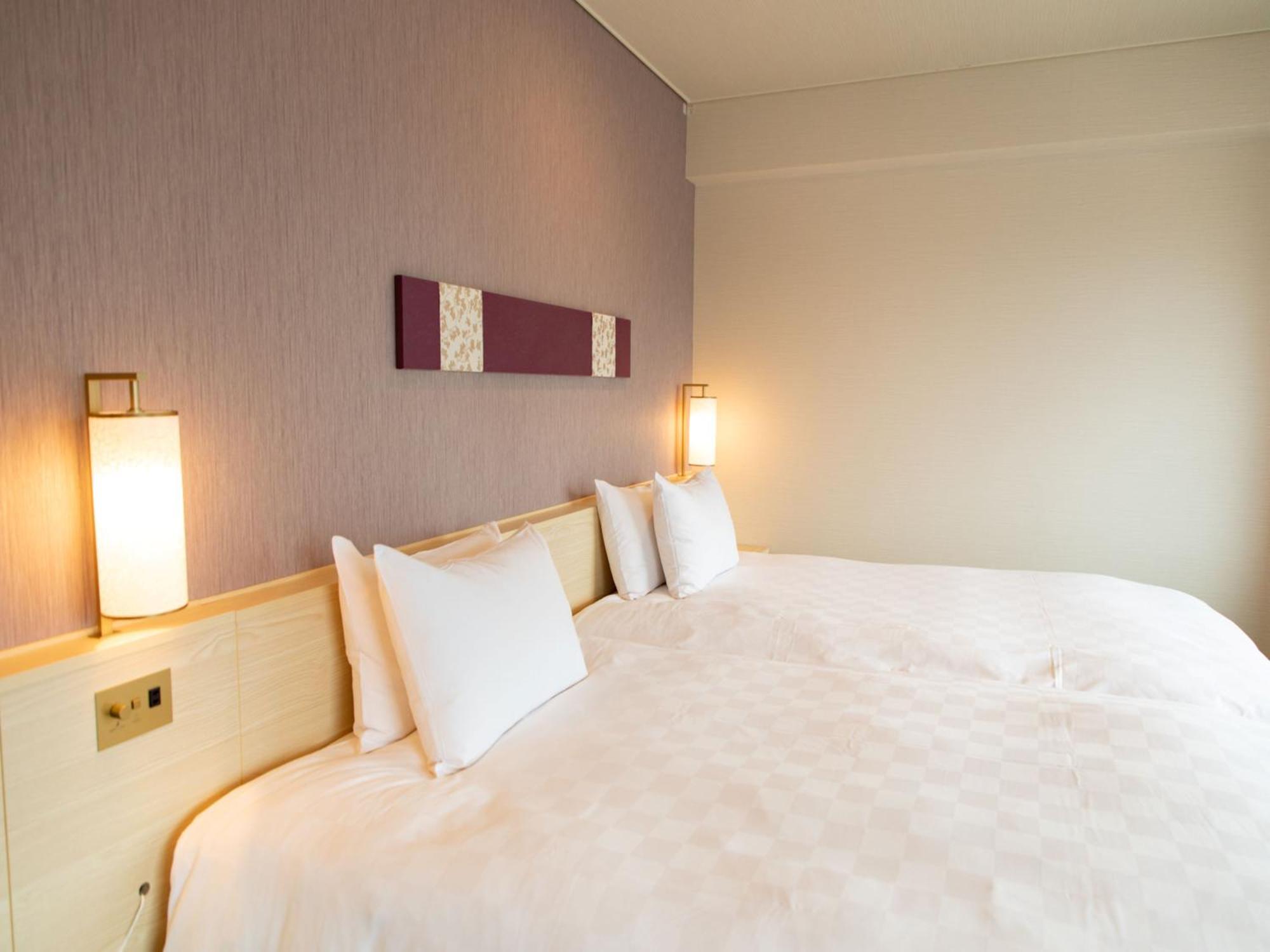 Deluxe Twin Room Non-Smoking 306sqm