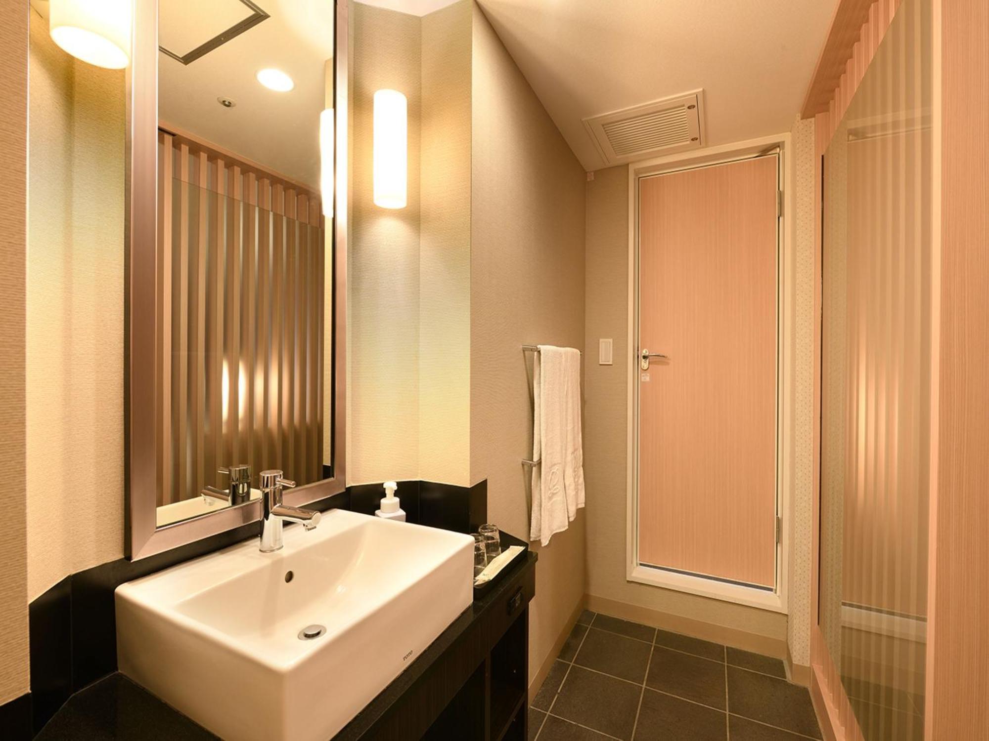 Deluxe King Room Non-Smoking 306sqm