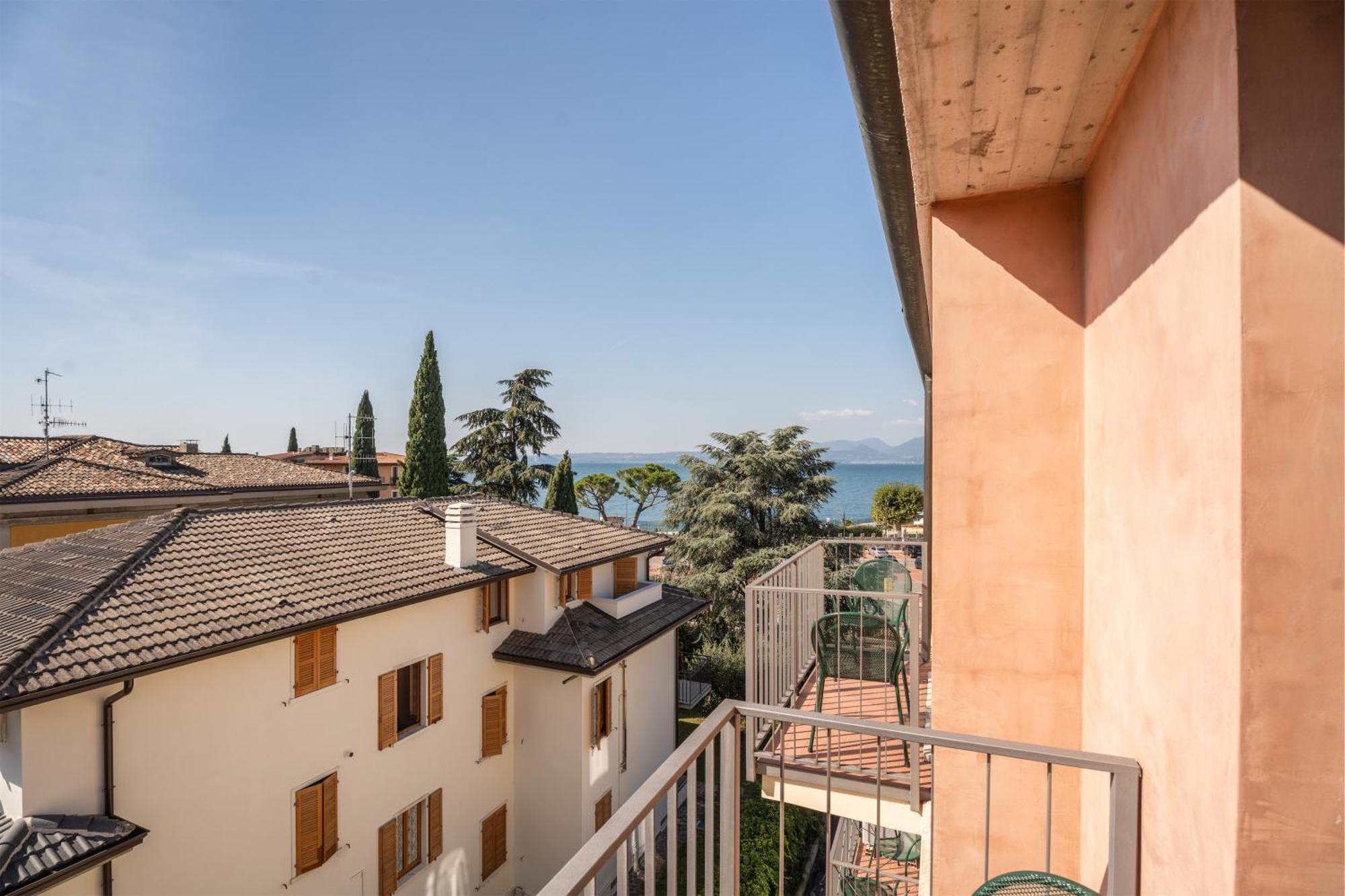 Double or Twin Room Balcony