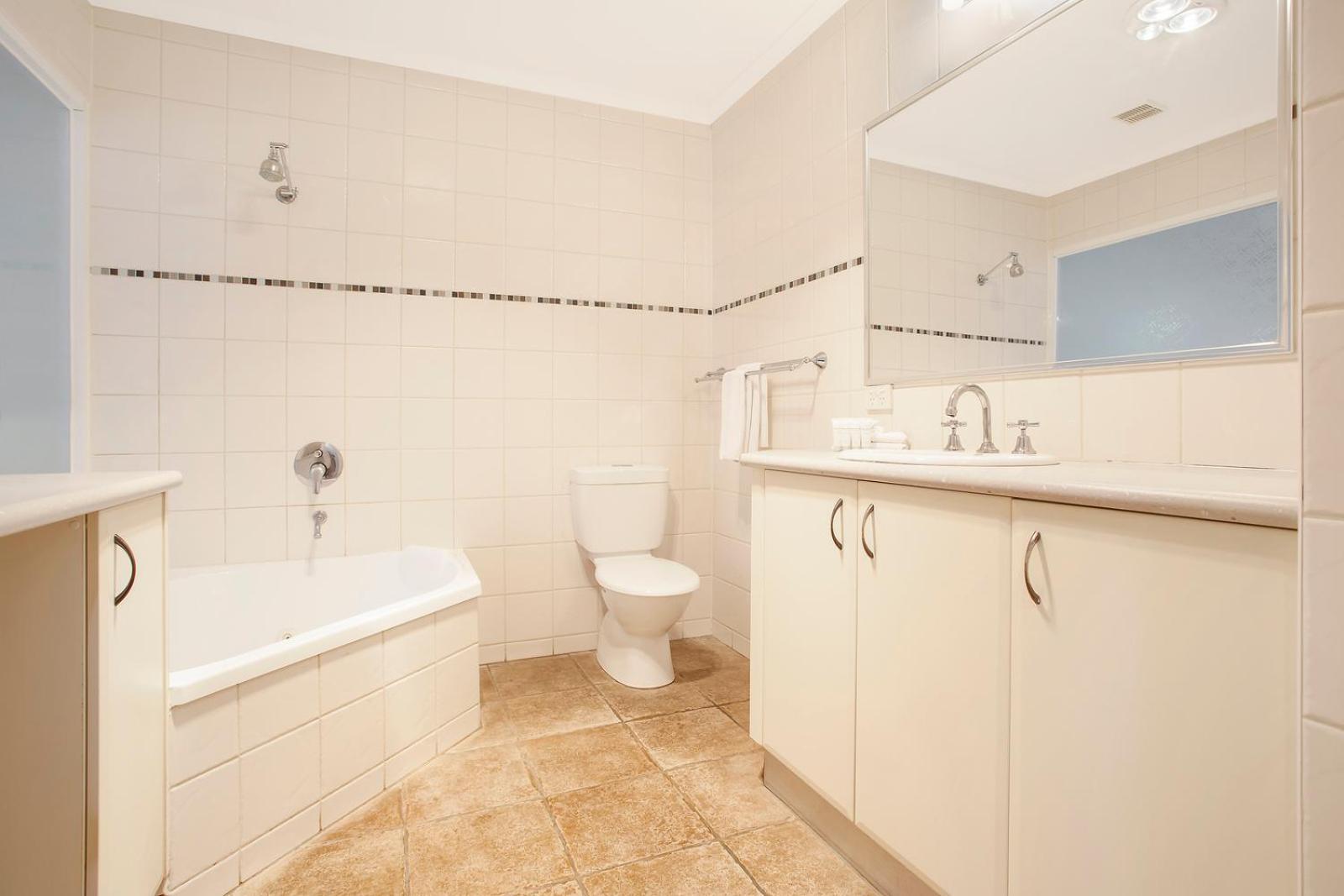 One-Bedroom Villa Bay View