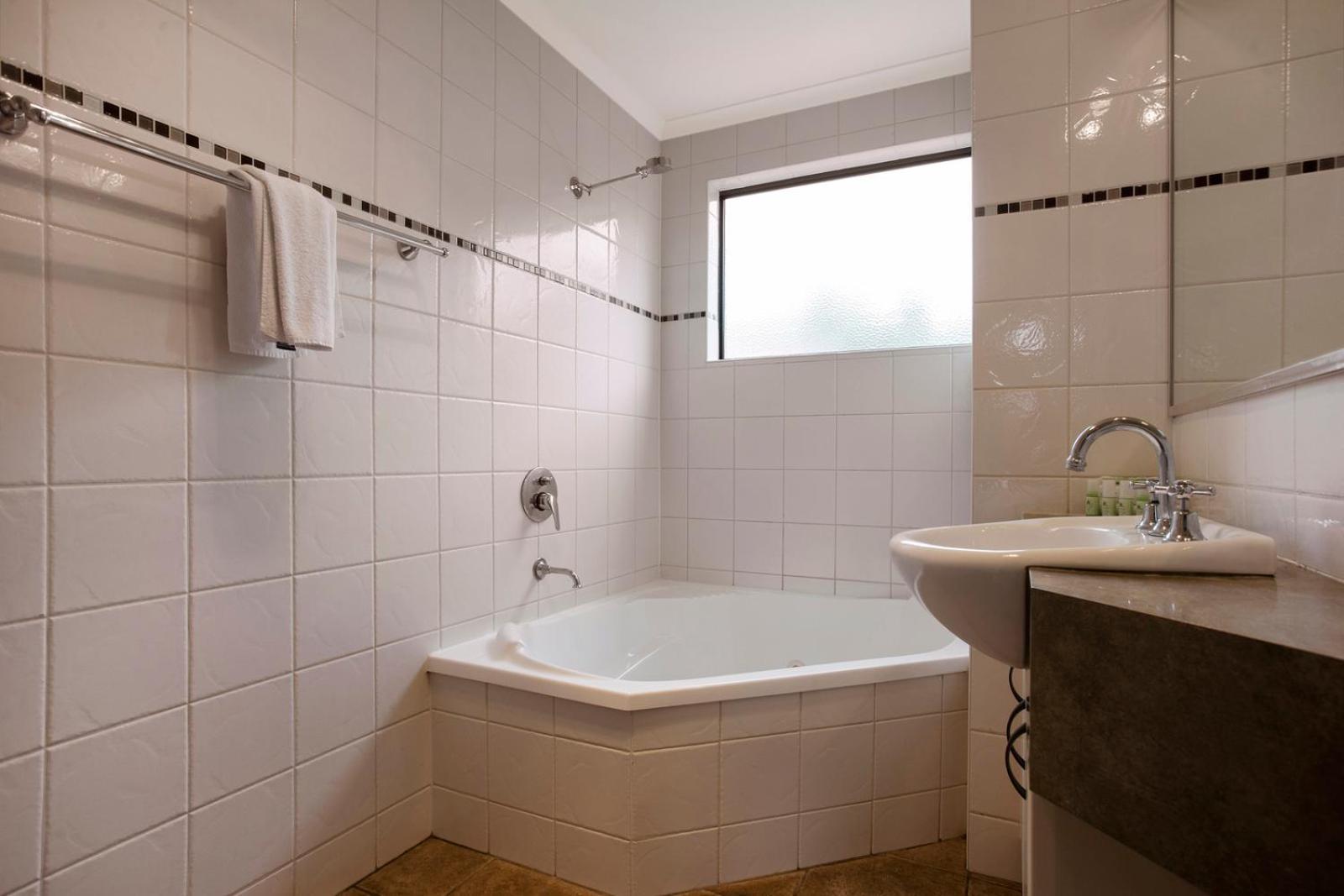 Villa Spa Bath