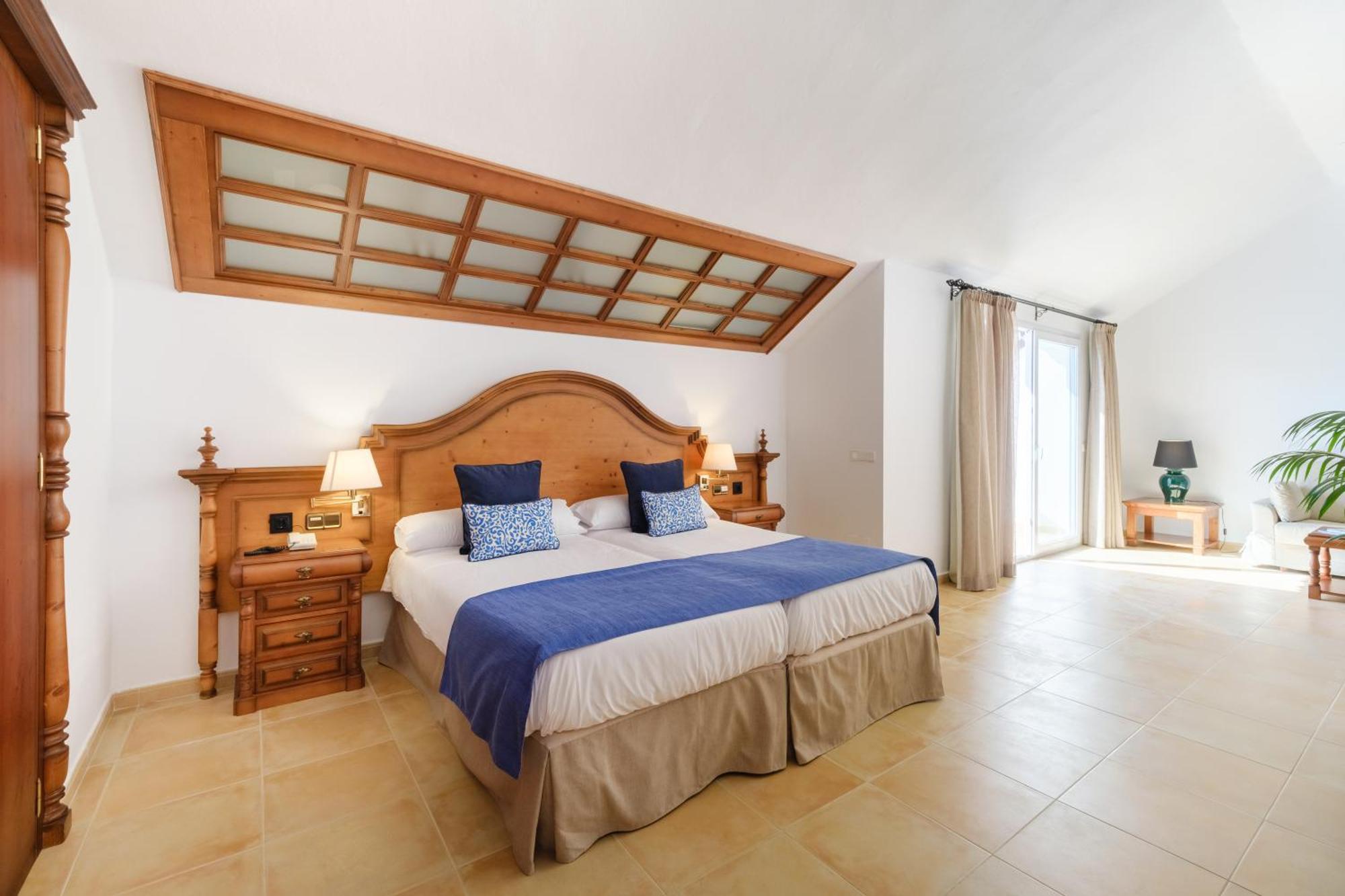 Suite Terrace Mountain View