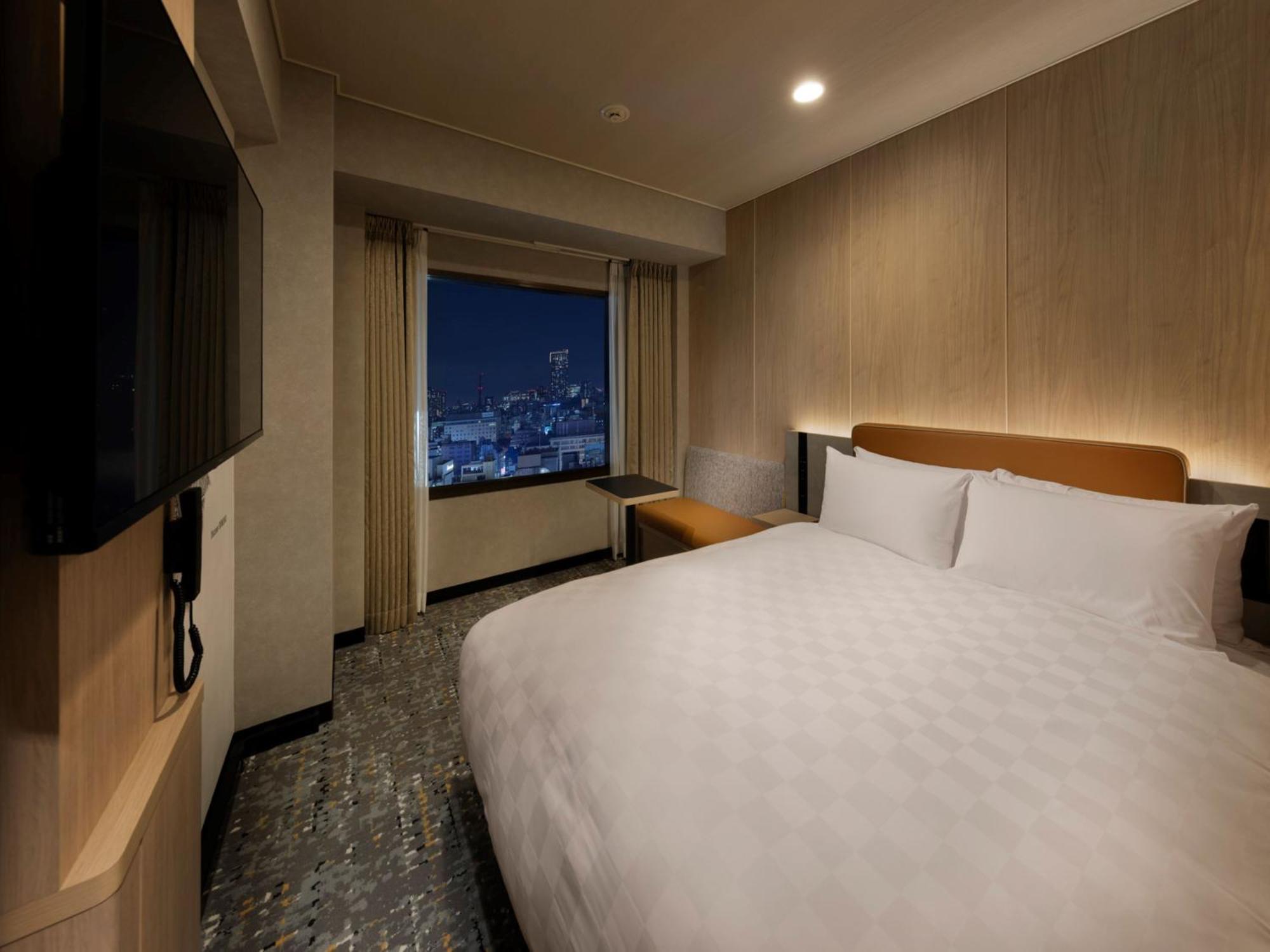 Standard Double Room Non-Smoking 153sqm