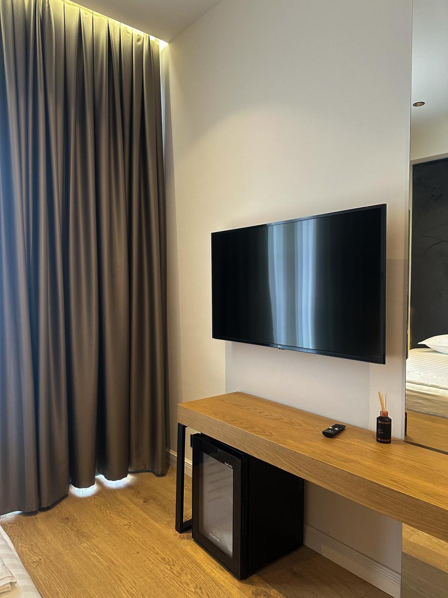 Double or Twin Room Sea View
