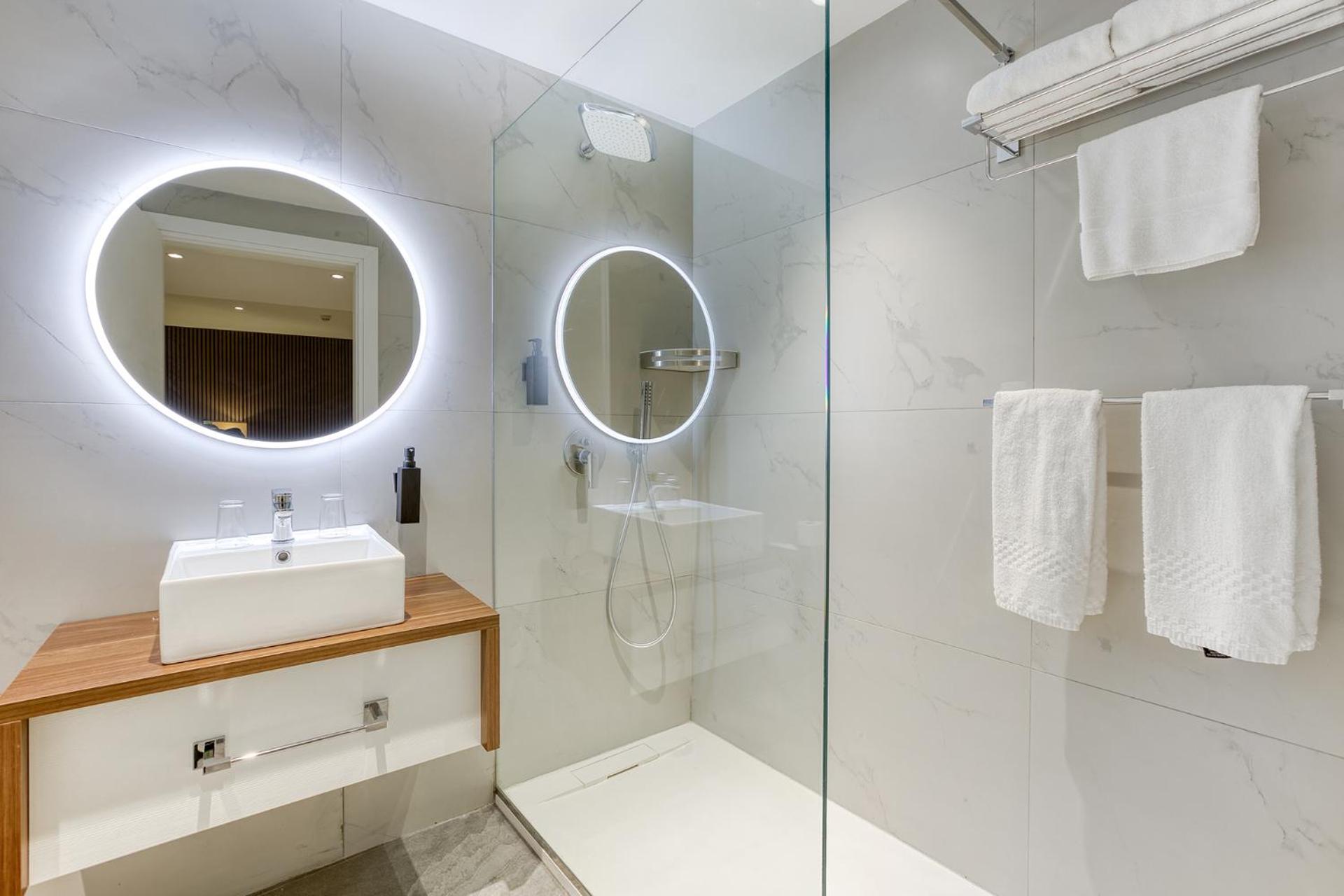 Economy Twin Room