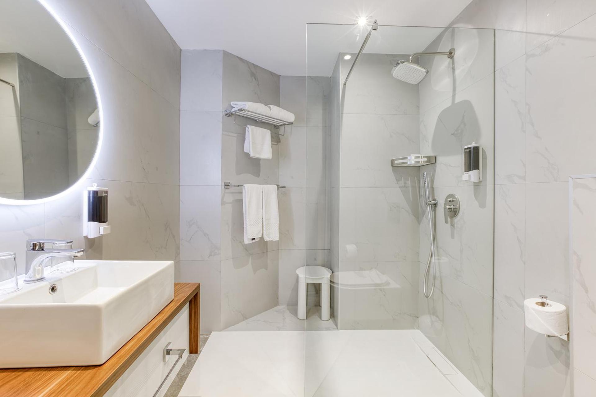 Economy Twin Room