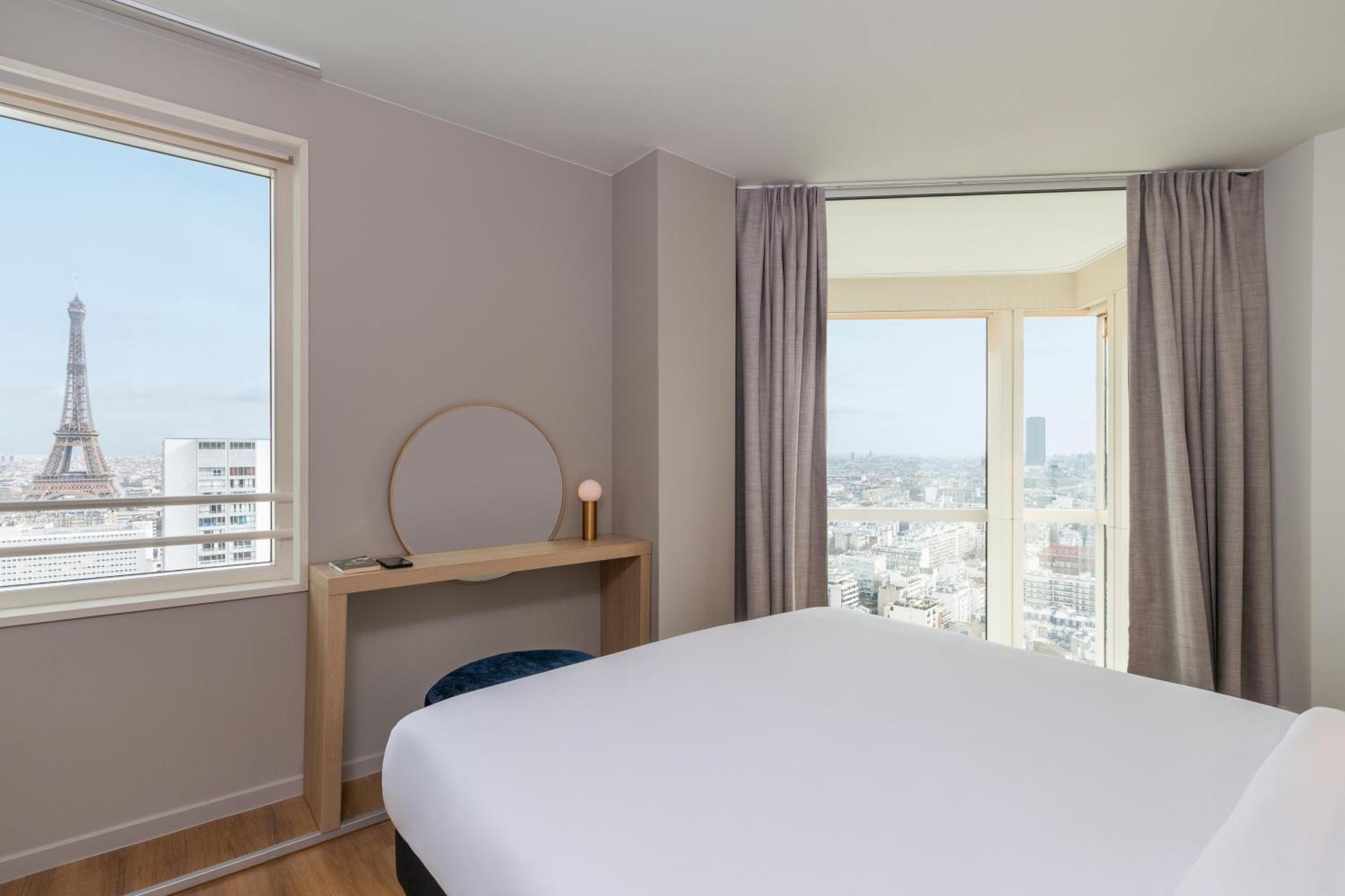 Apartamento de 1 Quarto com Vista para a Torre Eiffel