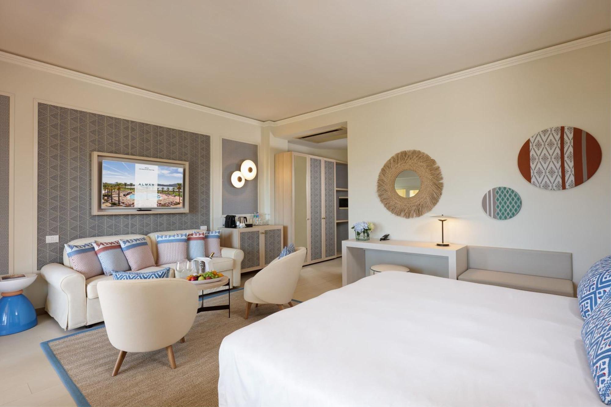 Junior Suite Bay Side