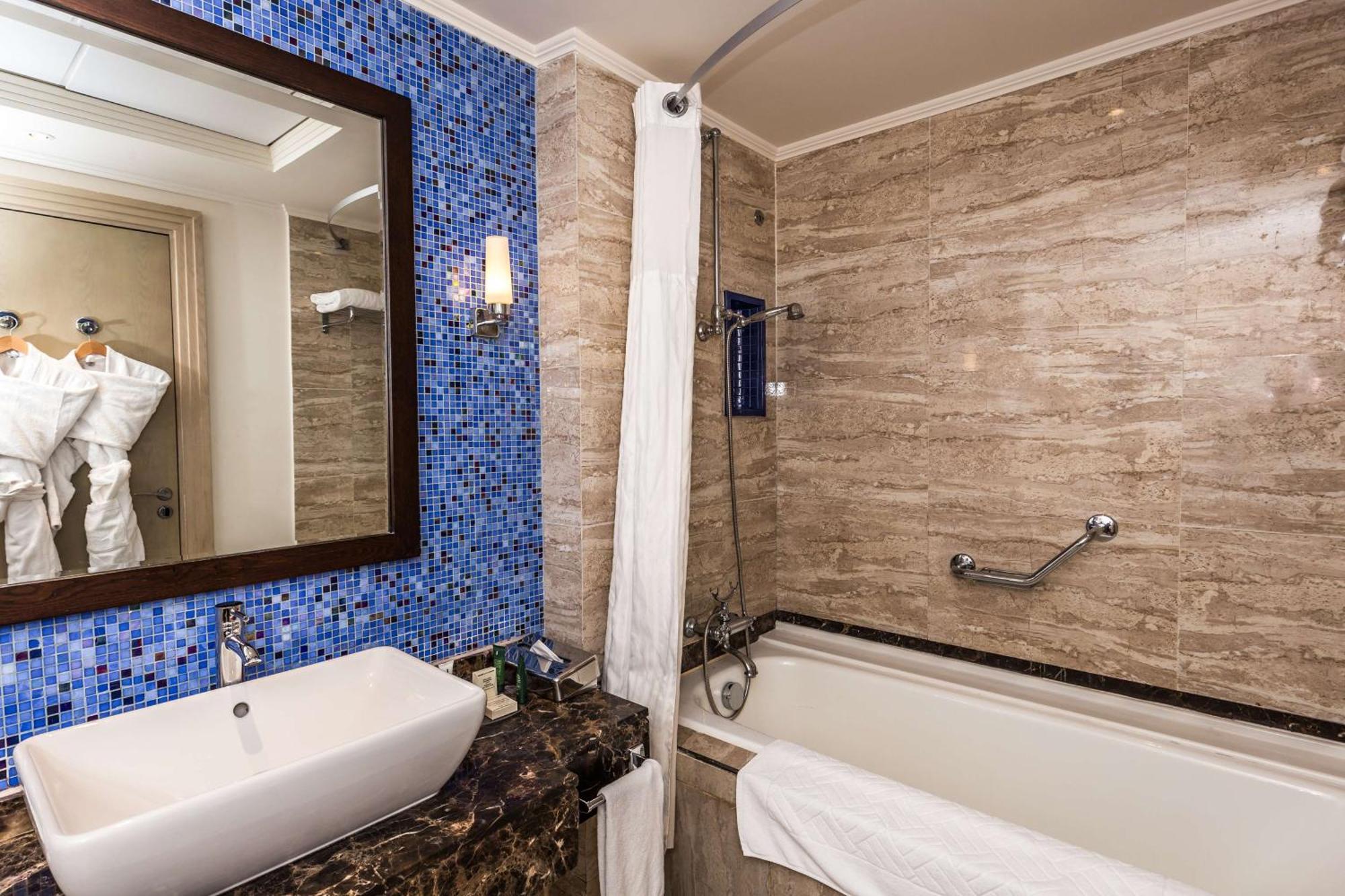 Deluxe Twin Room Garden View