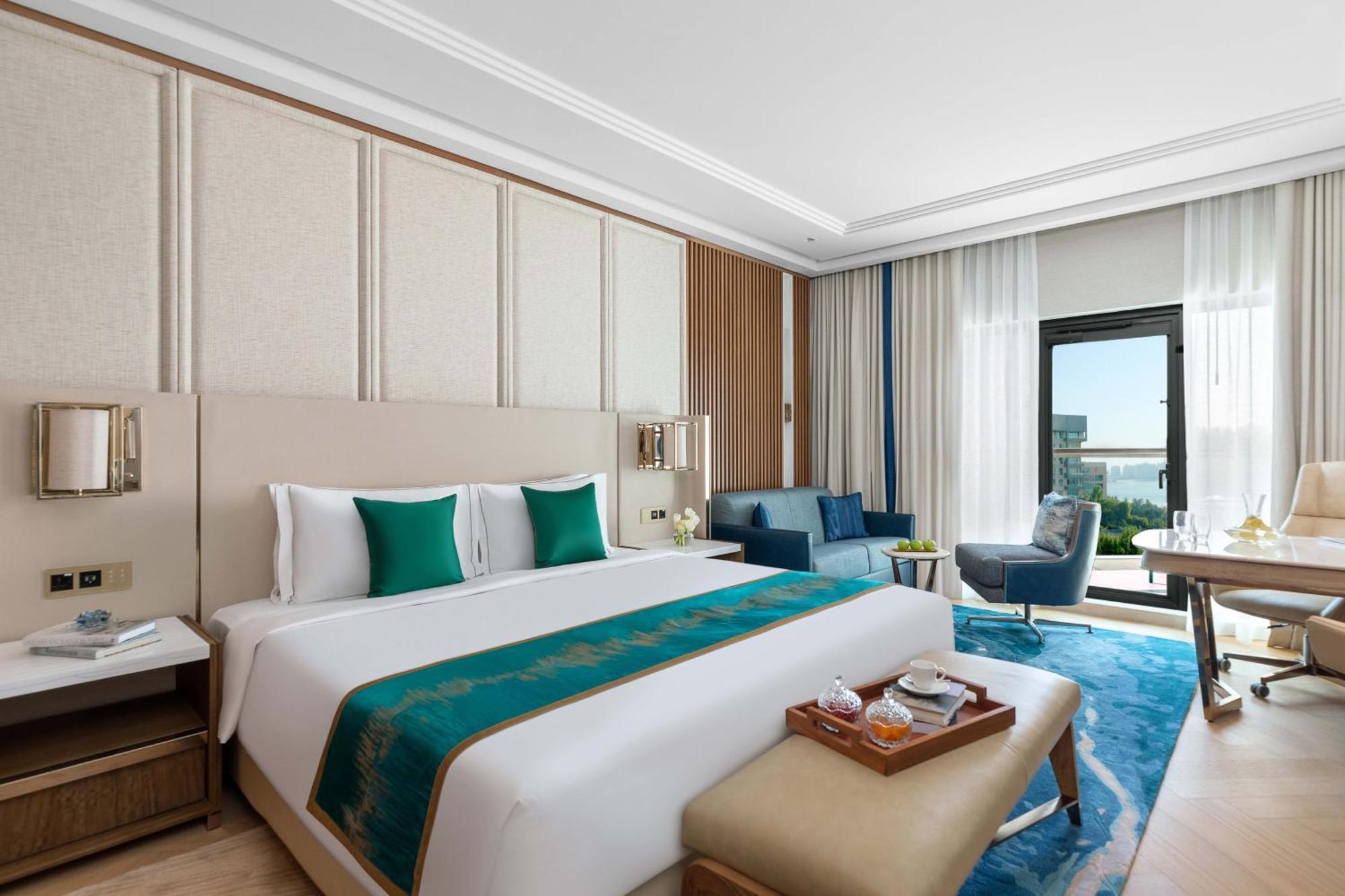 Luxury Sea View Room King Bed