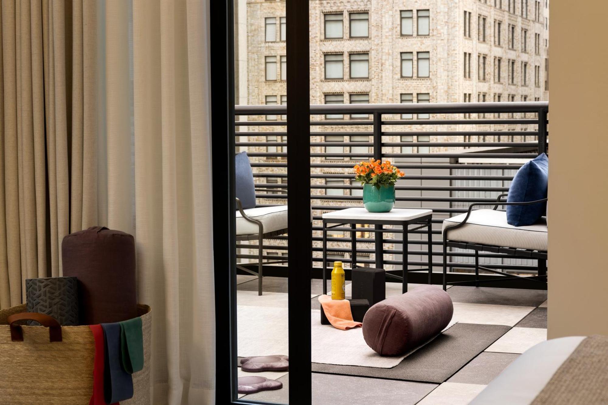 Deluxe Queen Room Terrace