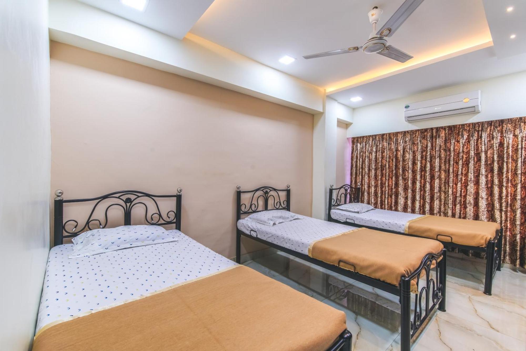 Bed in 4-Bed Dormitory Room