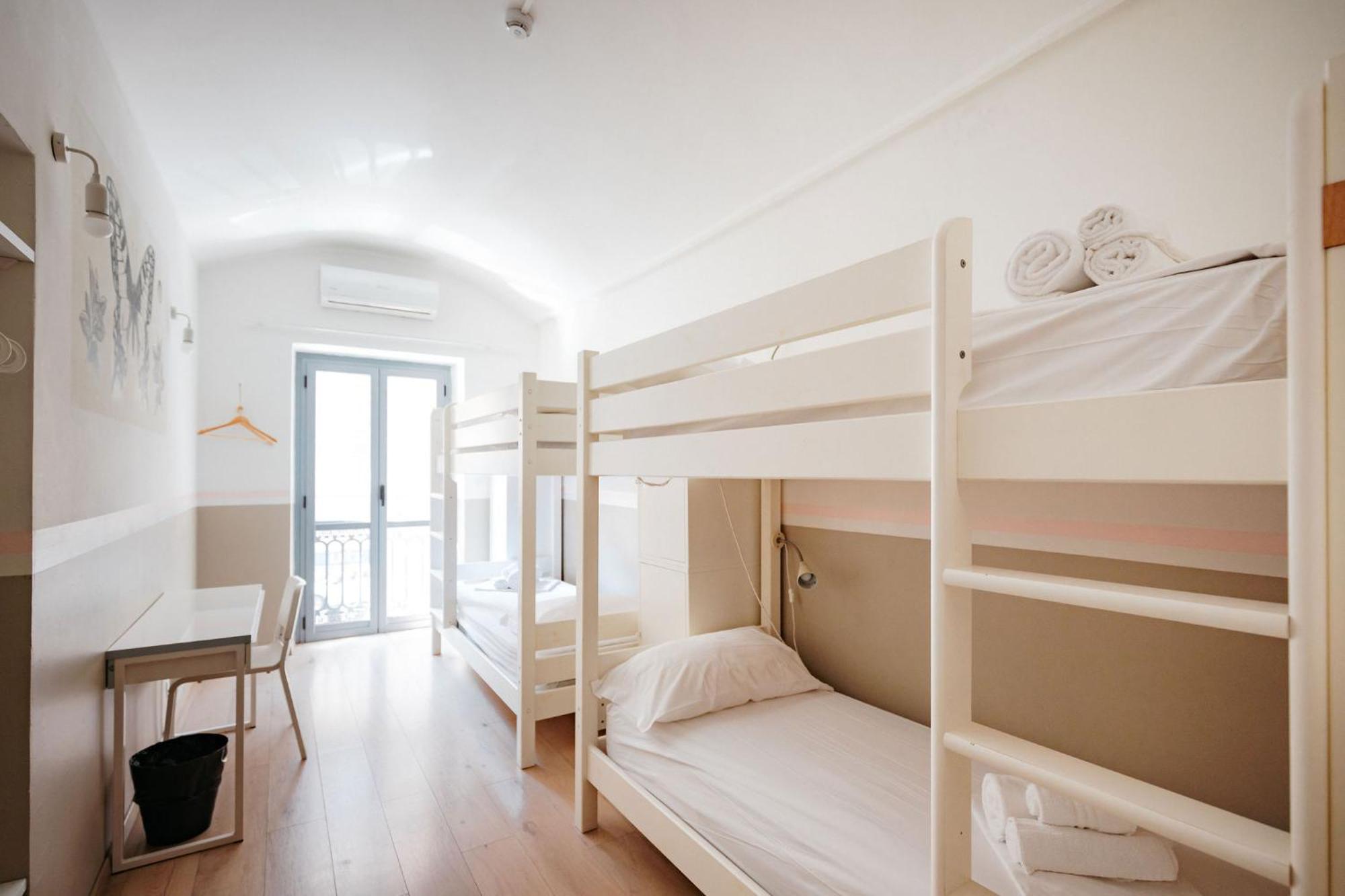 Bed 4-Bed Mixed Dormitory Room,1674716765:JPEG