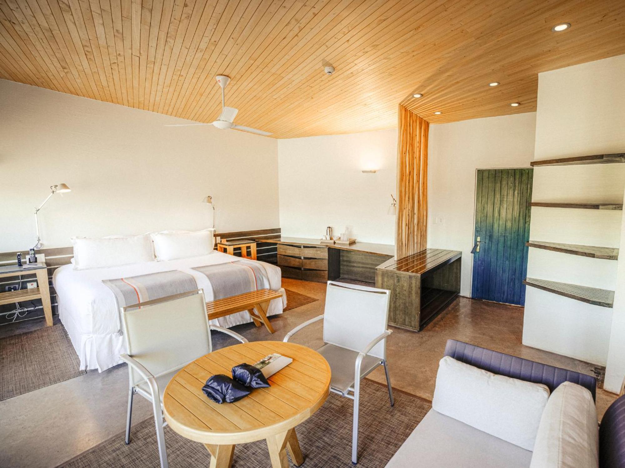 Standard Double Suite