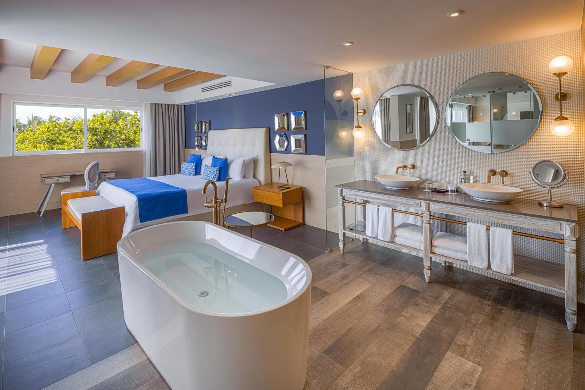 Privileged Suite Ocean View & Swimming Pool