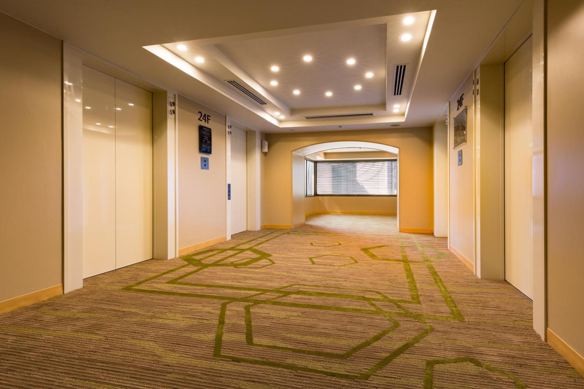 Deluxe King Room Non-Smoking 306sqm